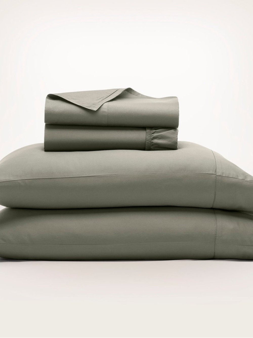 Boll & Branch Signature Hemmed Sheet Set in Juniper (KING)
